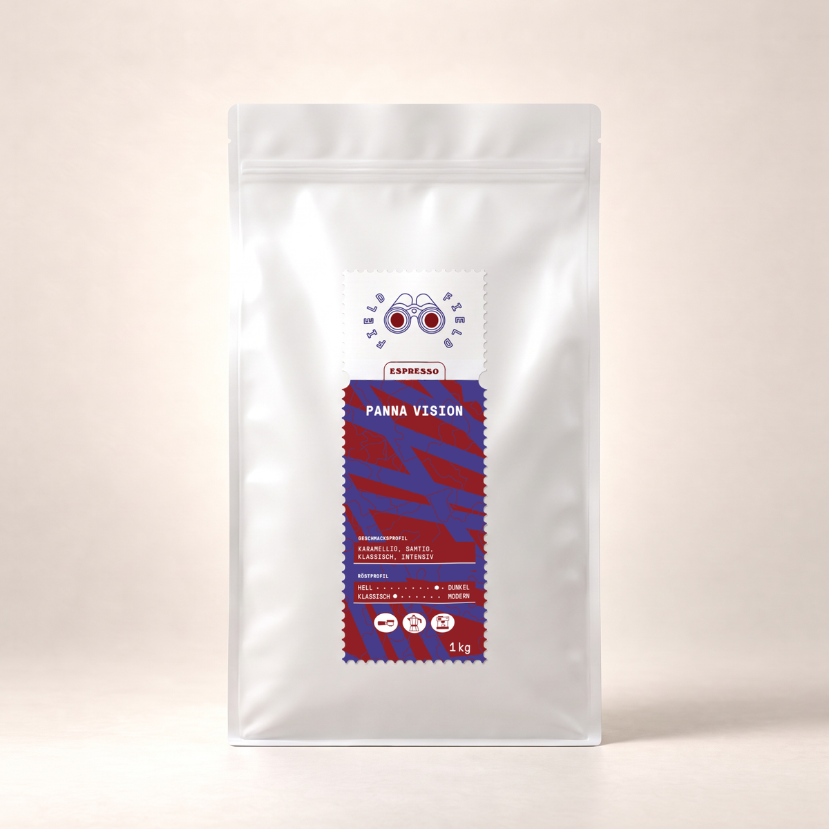 Field Coffee panna vision 1kg – Beutel, Vorderansicht auf warmweißem Hintergrund